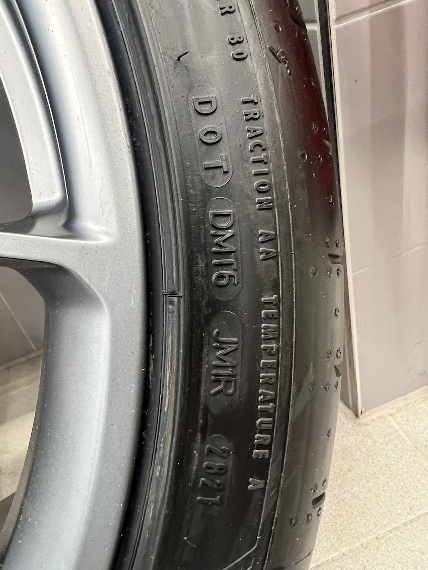 Porsche 992.1 GT3 20 21 Zoll Sommer Räder Satz nur 500 KM NEU NEU NEU