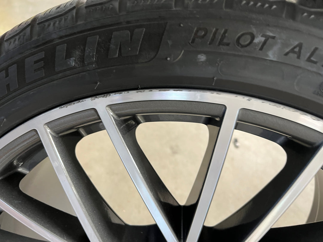 Porsche Cayenne COUPE E3 21 Zoll RS Spyder Winter Räder Michelin DOT2020