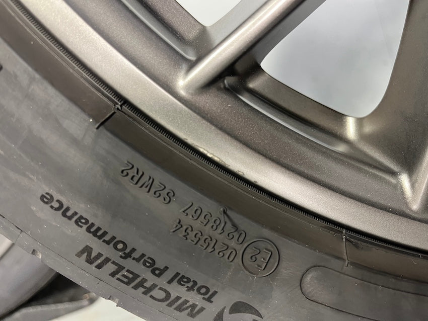 Porsche Panamera 971 21 Zoll Sport Design Sommer Räder PLATINUM SELTEN