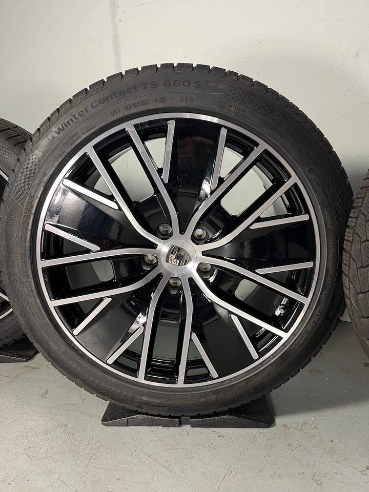 Porsche Macan IV Electric -23% 21 Zoll Design Winter Räder NUR 1600Km