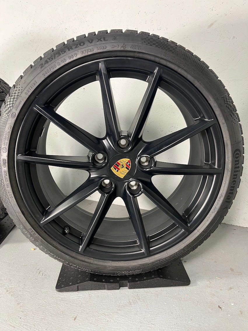 Porsche 992 20 21 Zoll Carrera S Winter Räder Conti 6,5+7,5mm DOT2020