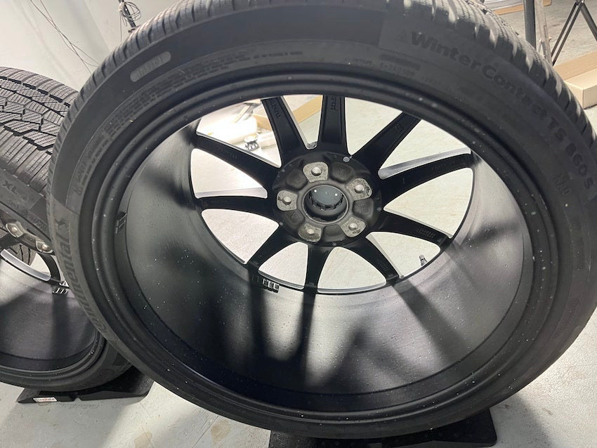 Porsche 992 20 21 Zoll Carrera S Winter Räder Conti 6,5+7,5mm DOT2020