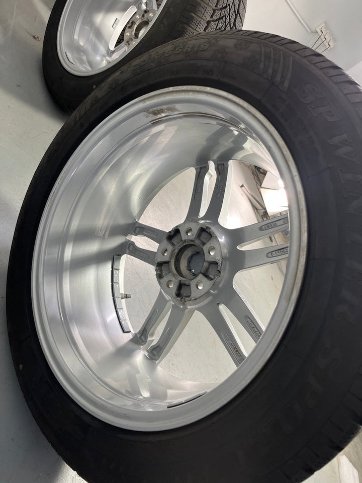 Porsche Macan III Macan II 19 Zoll Winter Räder Dunlop NEUREIFEN 2023/22