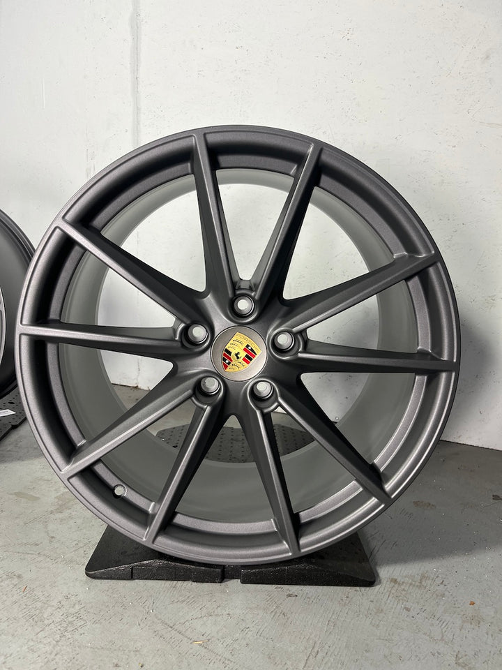Porsche 992 20/21 Zoll Carrera S Felgen TITANGRAU SEIDENMATT NEU
