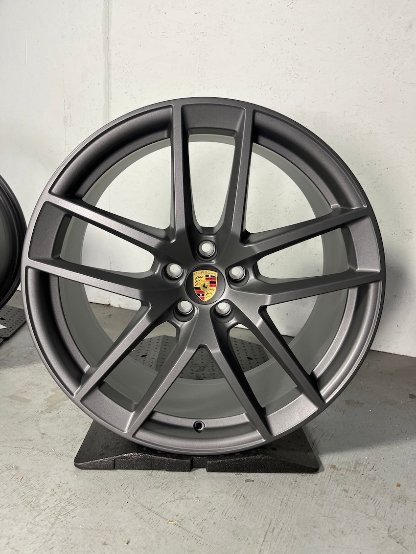 Porsche Macan III 20 Zoll Macan S Felgen TITANGRAU Winter Sommer Reifen NEU
