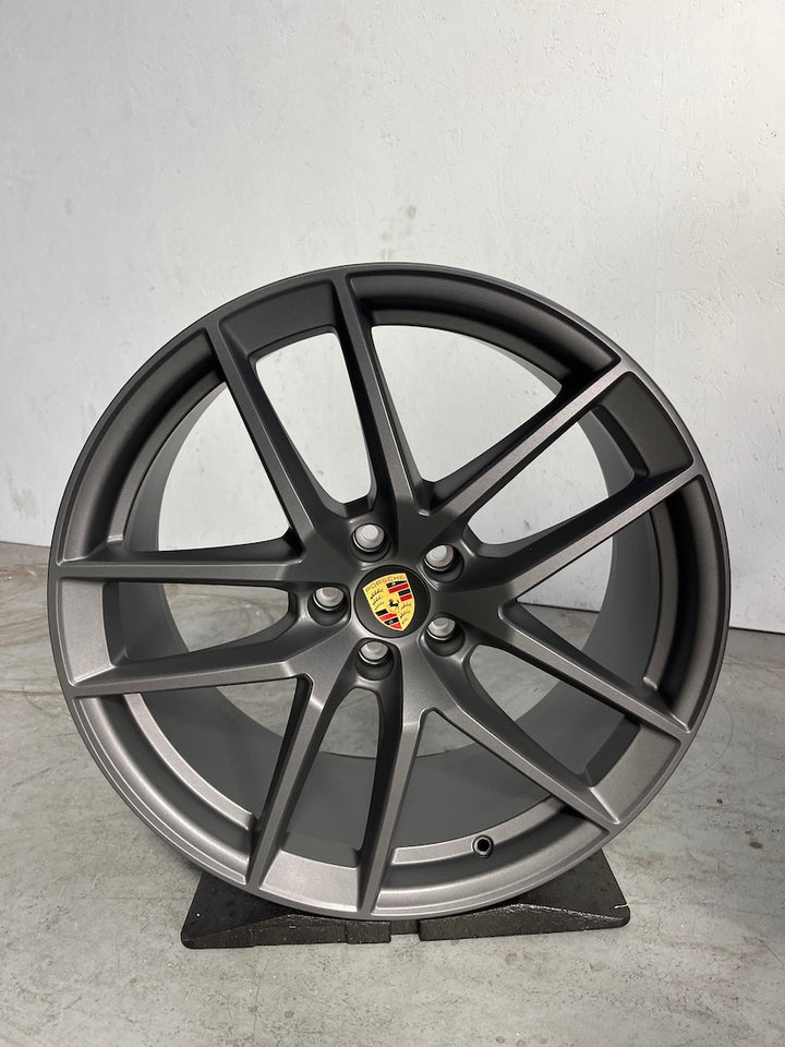 Porsche Macan III 20 Zoll Macan S Felgen TITANGRAU Winter Sommer Reifen NEU