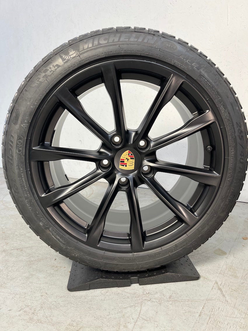 Porsche Boxster 19 Zoll 718 982 Cayman Winter Michelin DOT2021/20 8mm