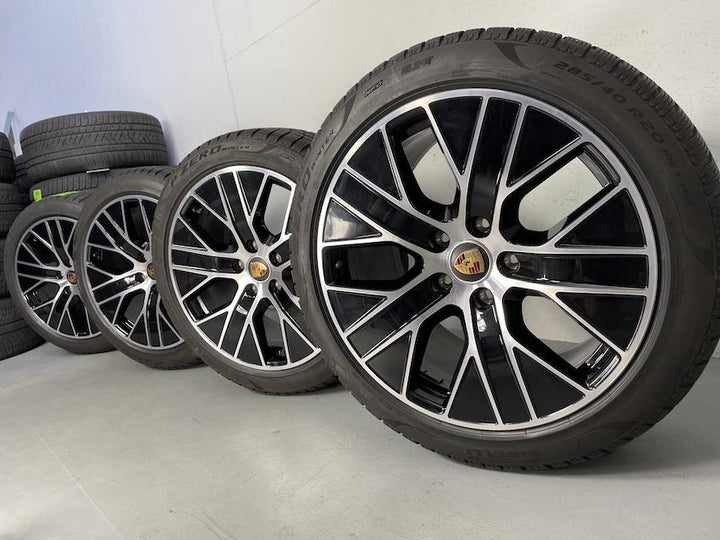 Porsche Taycan 20 Zoll TURBO AERO Winterräder Pirelli DOT2022 MwSt.