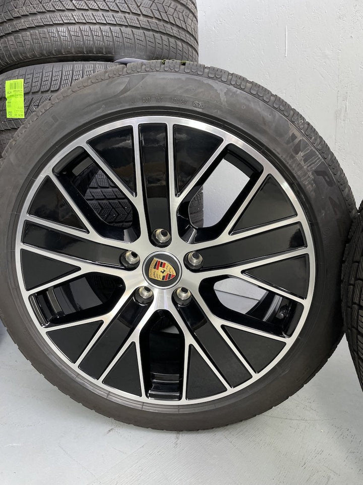 Porsche Taycan 20 Zoll TURBO AERO Winterräder Pirelli DOT2022 MwSt.