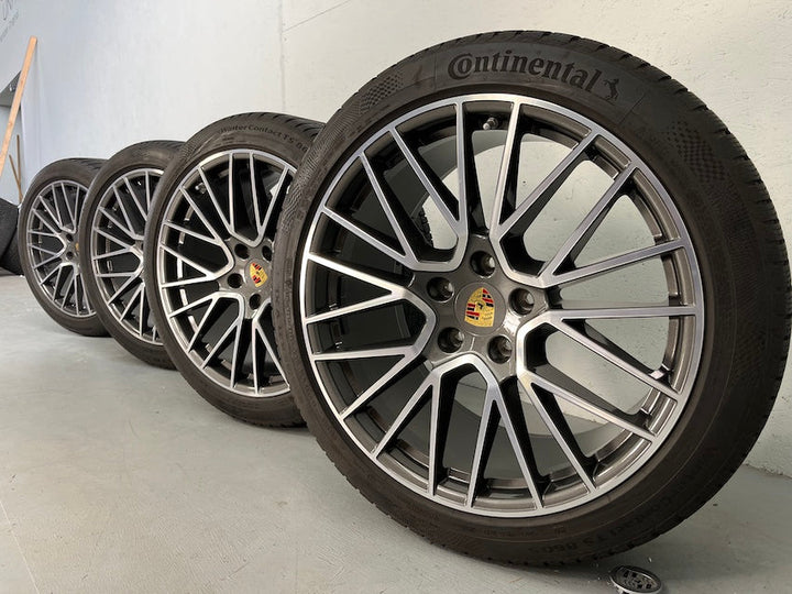 Porsche Cayenne E3 9Y0 21 Zoll RS Spyder Winter Räder Conti MwSt. awb.