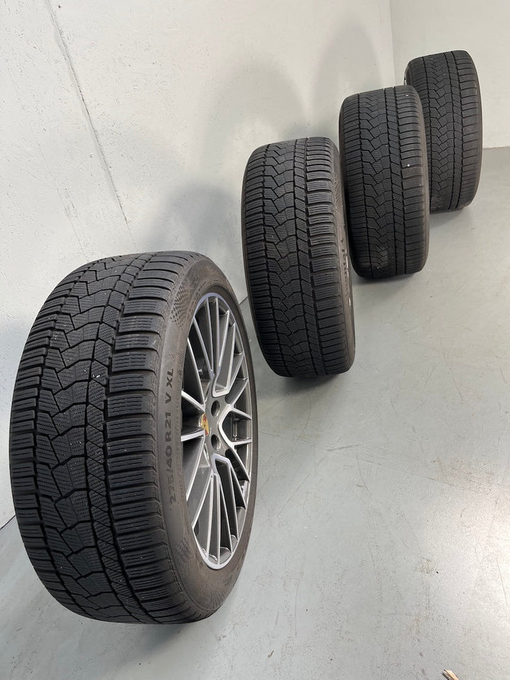 Porsche Cayenne E3 9Y0 21 Zoll RS Spyder Winter Räder Conti MwSt. awb.