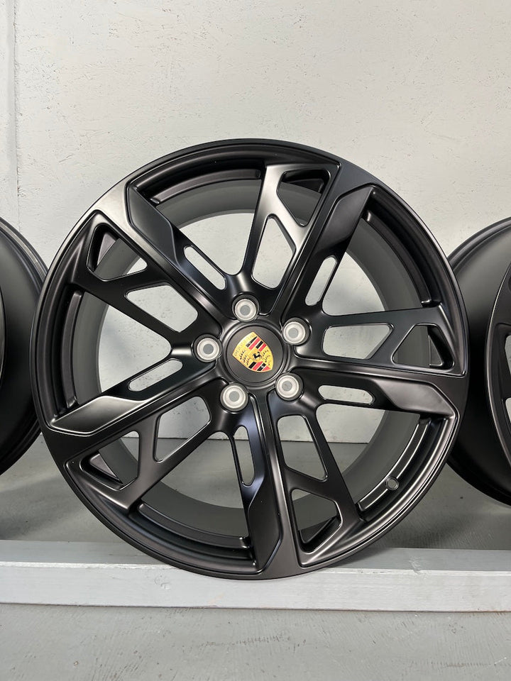 Porsche Taycan J1 II 21 Zoll CROSS TURISMO Felgen Facelift MY 2024 Winter