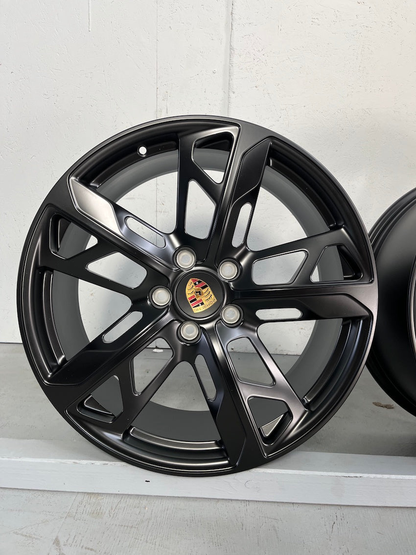 Porsche Taycan J1 II 21 Zoll CROSS TURISMO Felgen Facelift MY 2024 Winter