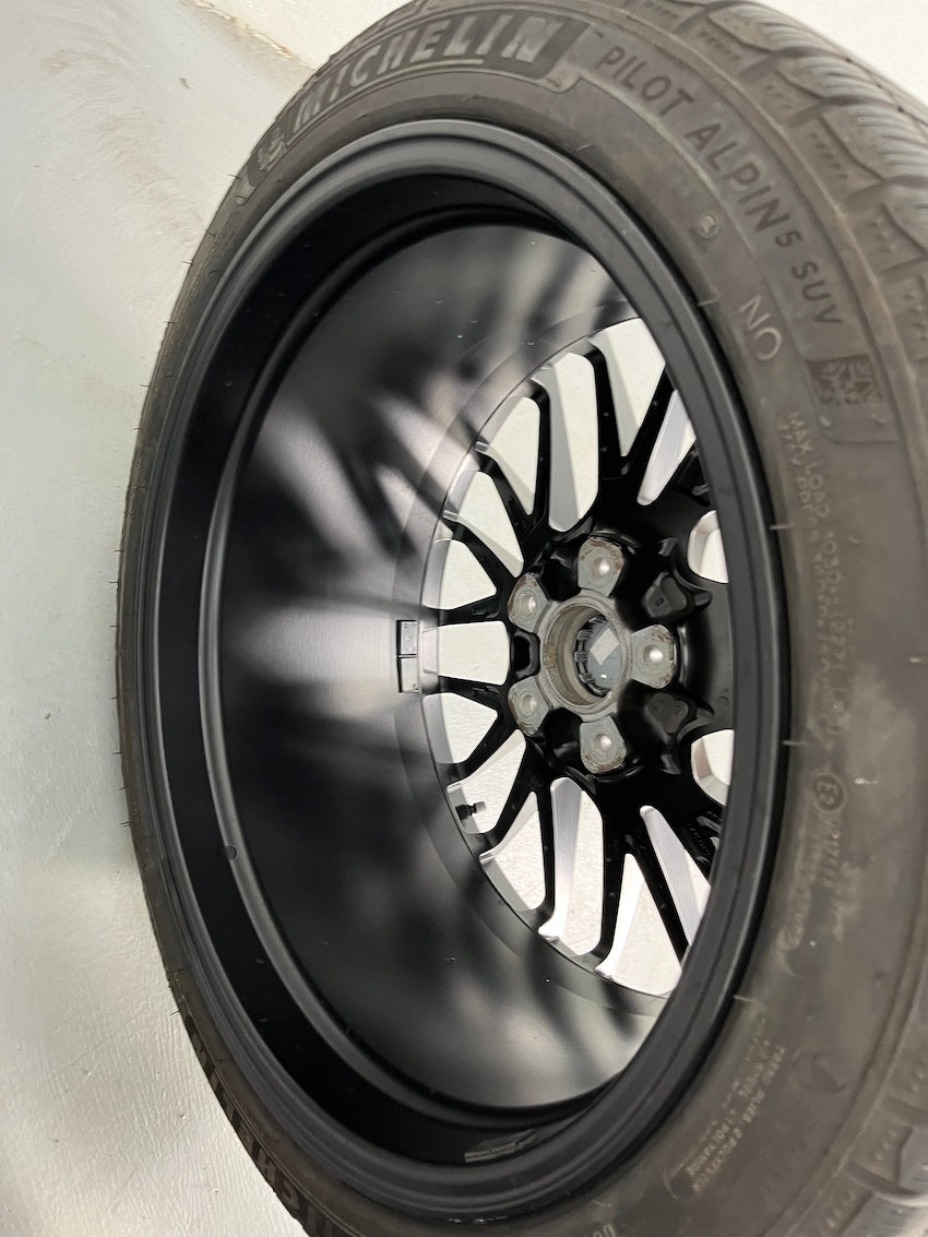 Porsche Cayenne E3 COUPE 9Y0 21 Zoll RS Spyder Winter Räder Michelin DOT2020/2023
