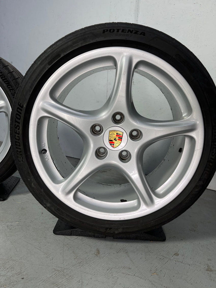 Porsche Boxster 987 19 Zoll Carrera Classic Sommer Räder DOT 2021/22