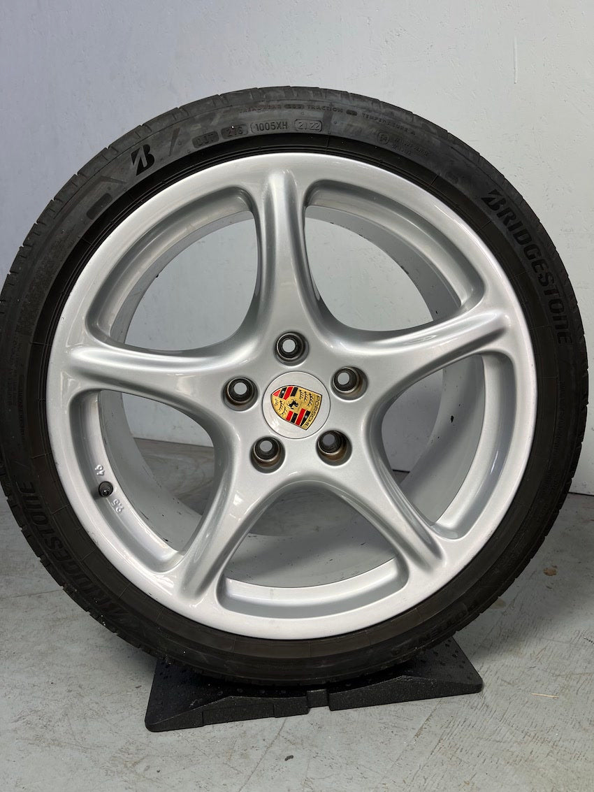 Porsche Boxster 987 19 Zoll Carrera Classic Sommer Räder DOT 2021/22
