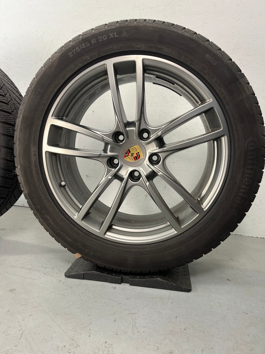 Porsche Cayenne 20 Zoll E3 SPORT 9y0 Winterräder Pirelli NEU PLATINUM