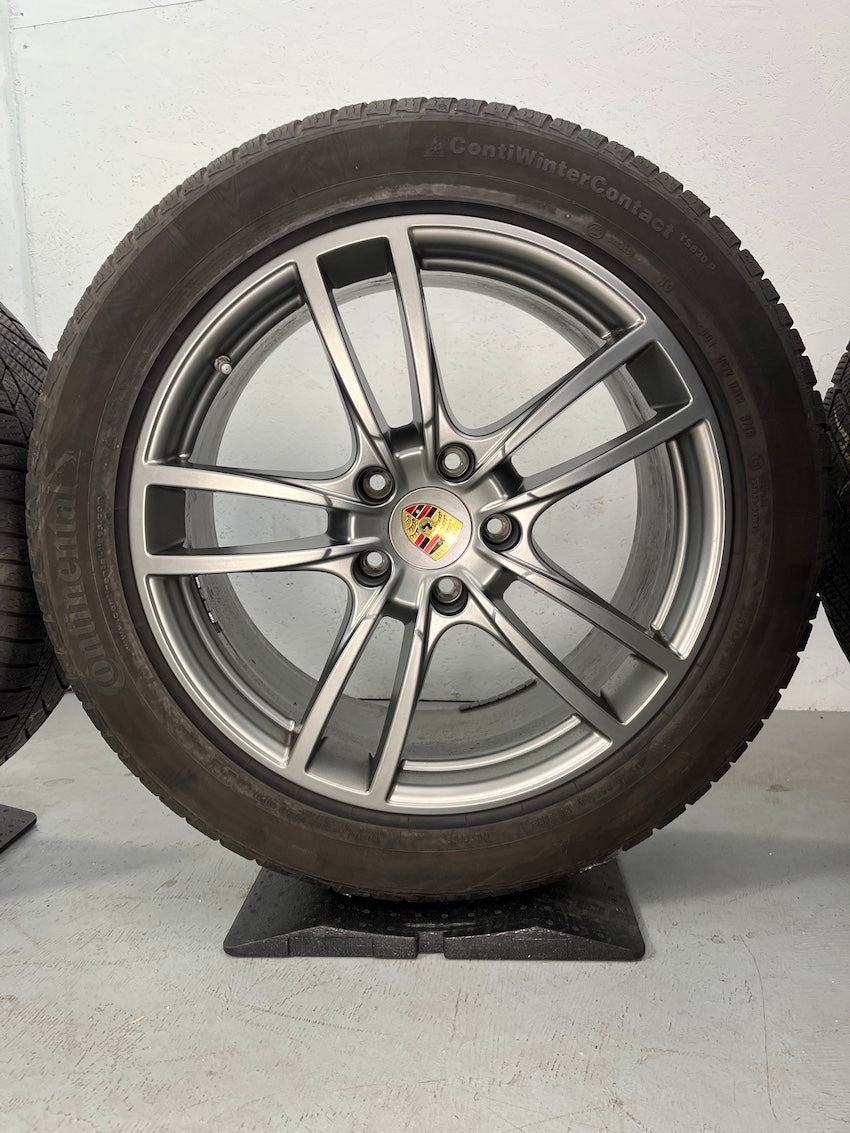 Porsche Cayenne 20 Zoll E3 SPORT 9y0 Winterräder Pirelli NEU PLATINUM