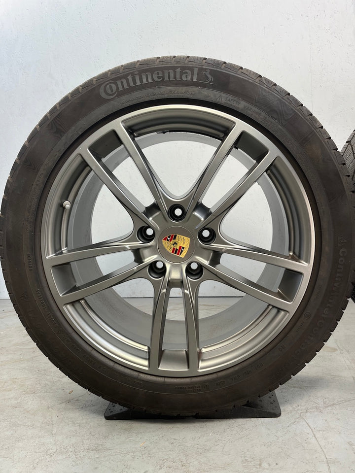 Porsche Cayenne 20 Zoll E3 SPORT 9y0 Winterräder Pirelli NEU PLATINUM