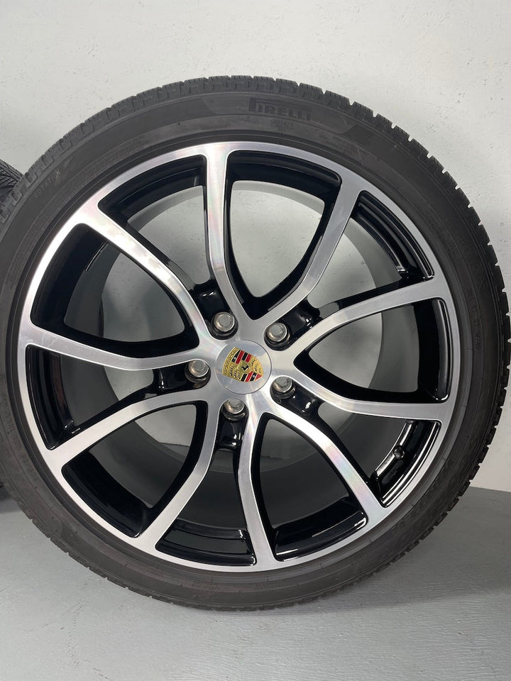 Porsche Cayenne E3 21 Zoll Exclusive Design 9y0 Winter Räder Pirelli NEU 2022
