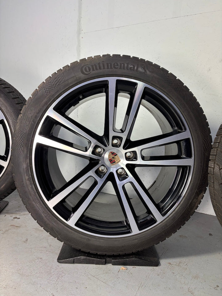 Porsche Cayenne Coupe E3 II 22 Zoll Sport Design Winter Continental 2024