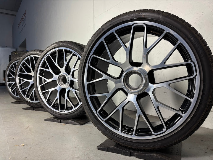 Porsche 991.2 20 Zoll GTS Winter Räder Pirelli Sonderpreis