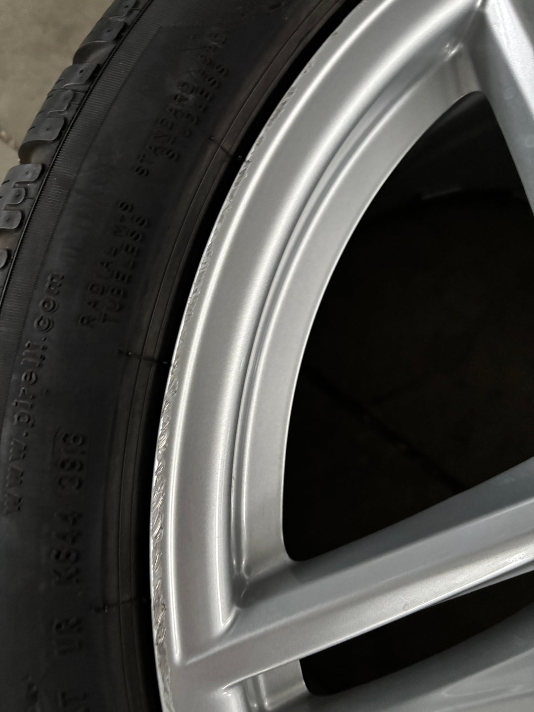Porsche 991.2 19 Zoll Carrera Winter 4S C4 Pirelli GÜNSTIG