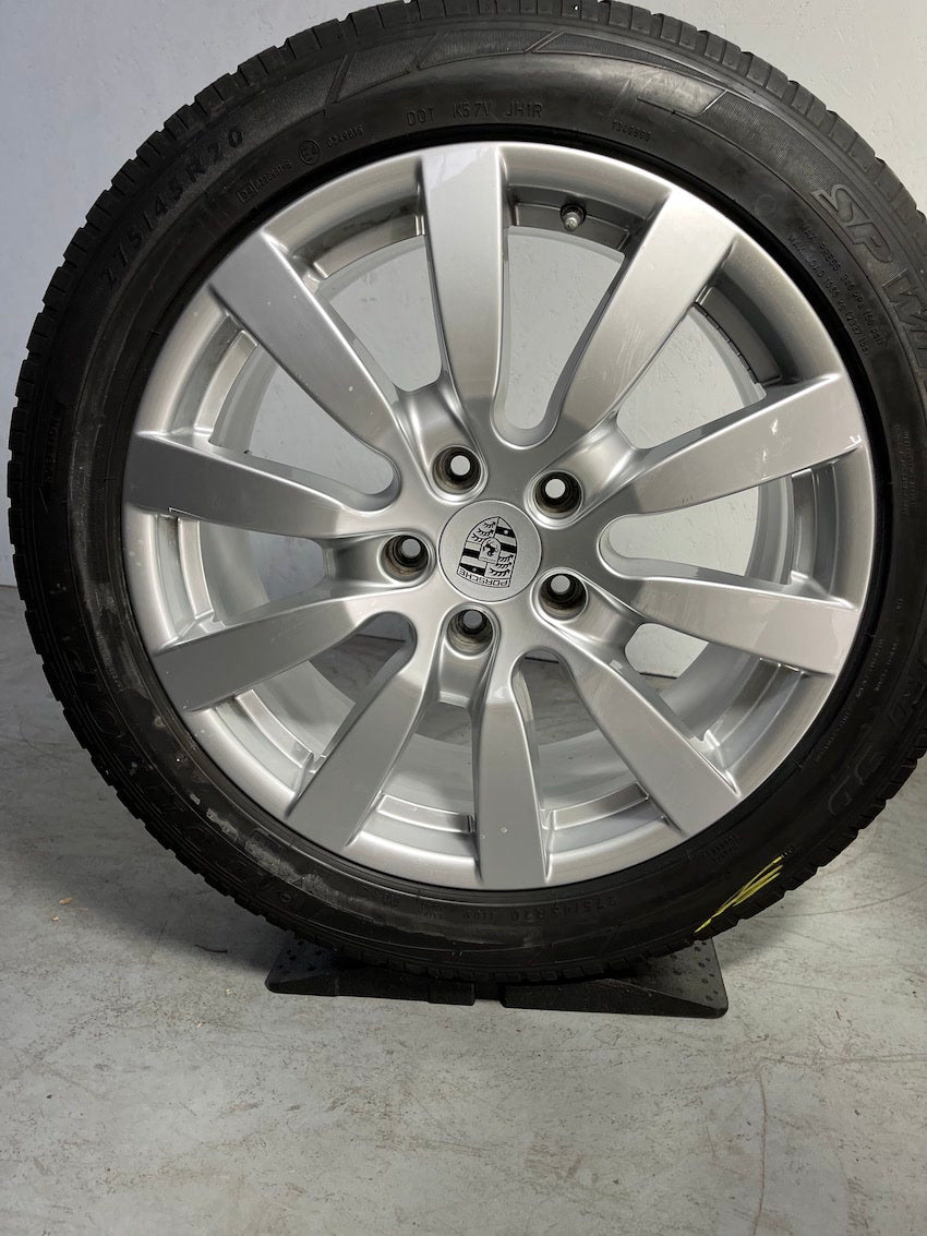 Porsche Cayenne 958 E2 20 Zoll Sport Design II WINTER Dunlop TOP FELGEN