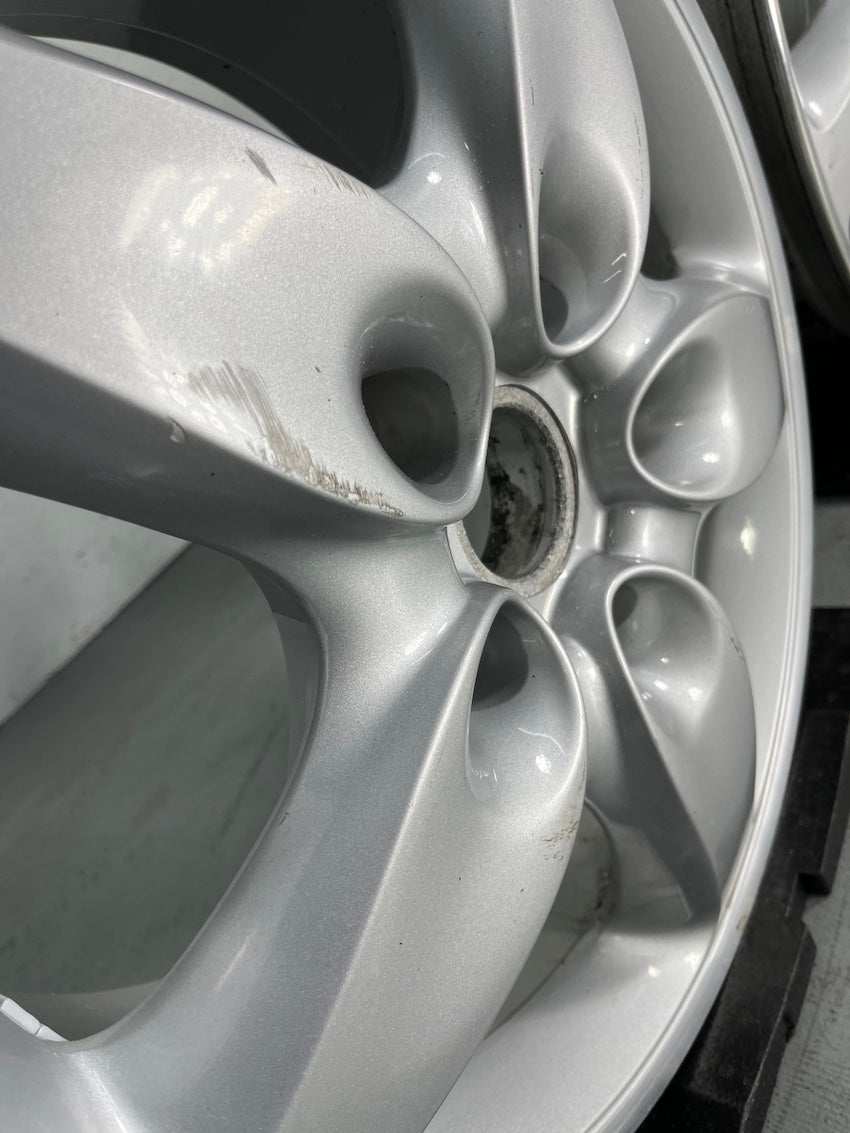 Porsche Cayenne 18 Zoll Turbo Felgen 955 957 E1 8J x 18 ET57