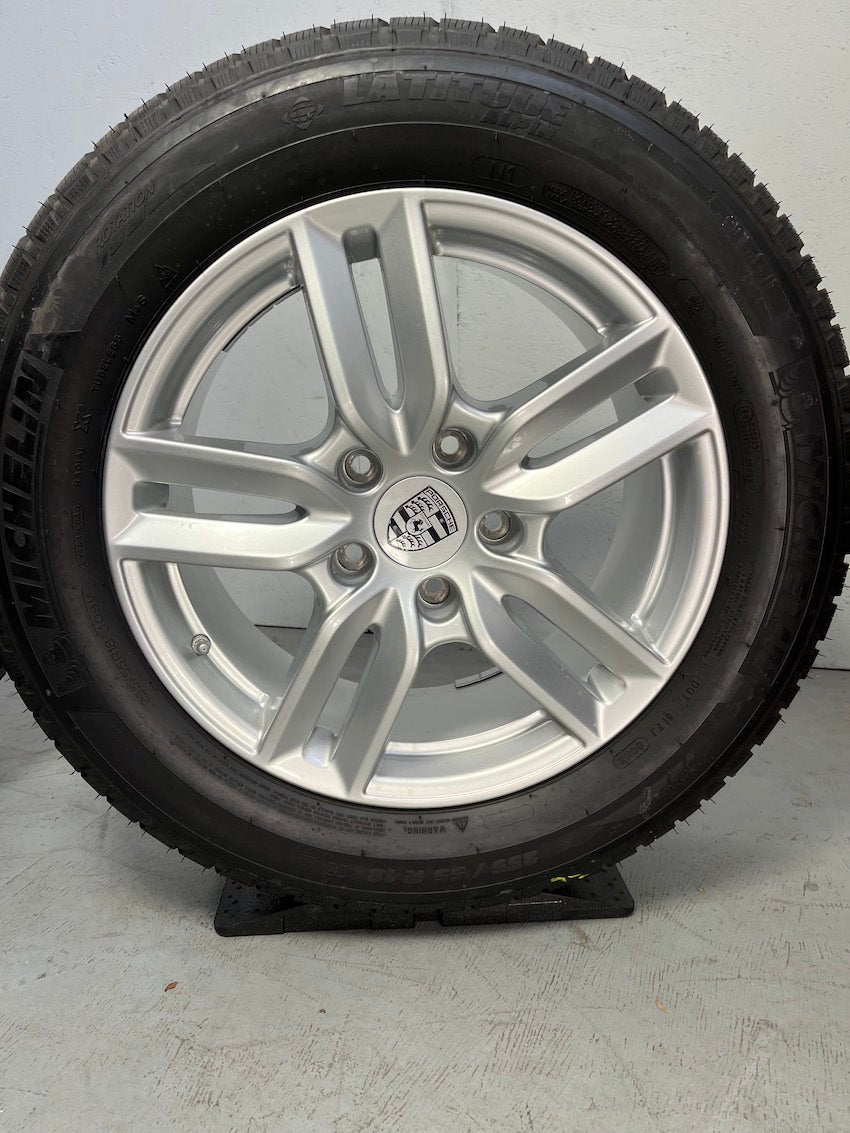 Porsche Cayenne 18 Zoll Winter Räder 958 MICHELIN 6,5mm TOP