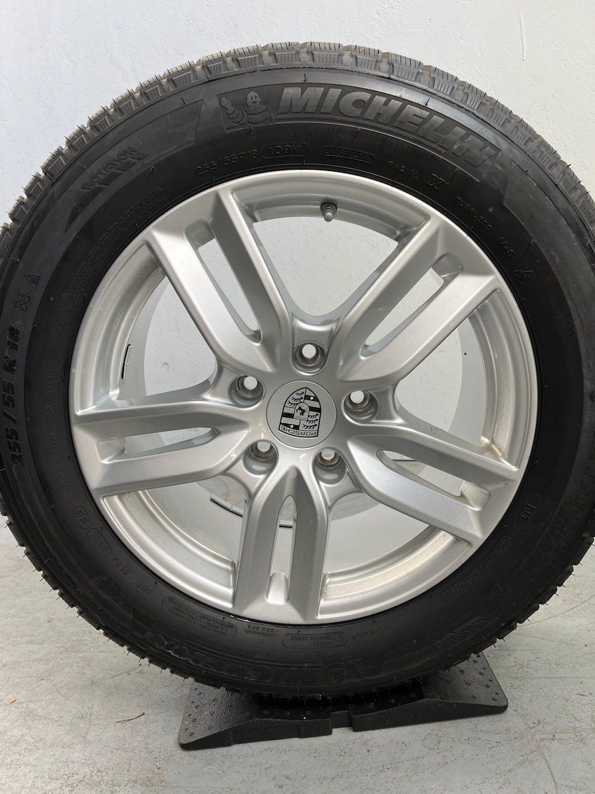 Porsche Cayenne 18 Zoll Winter Räder 958 MICHELIN 6,5mm TOP