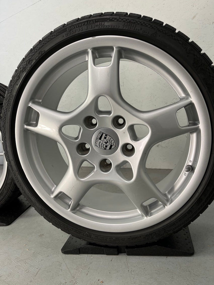 Porsche 997 19 Zoll Carrera S C4 4S Winter Sommer Räder Felgen
