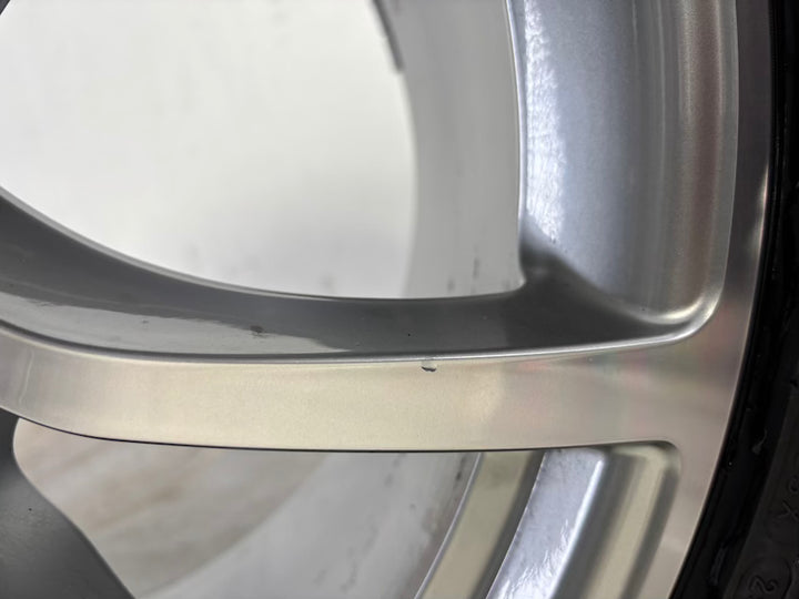 Porsche Cayenne E3 21 Zoll Exclusive Design Winter Räder Michelin TOP