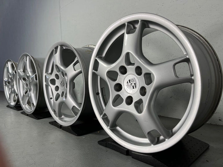 Porsche 997 19 Zoll Carrera S Felgen C2 S Heckantrieb 8J und 11J ET67