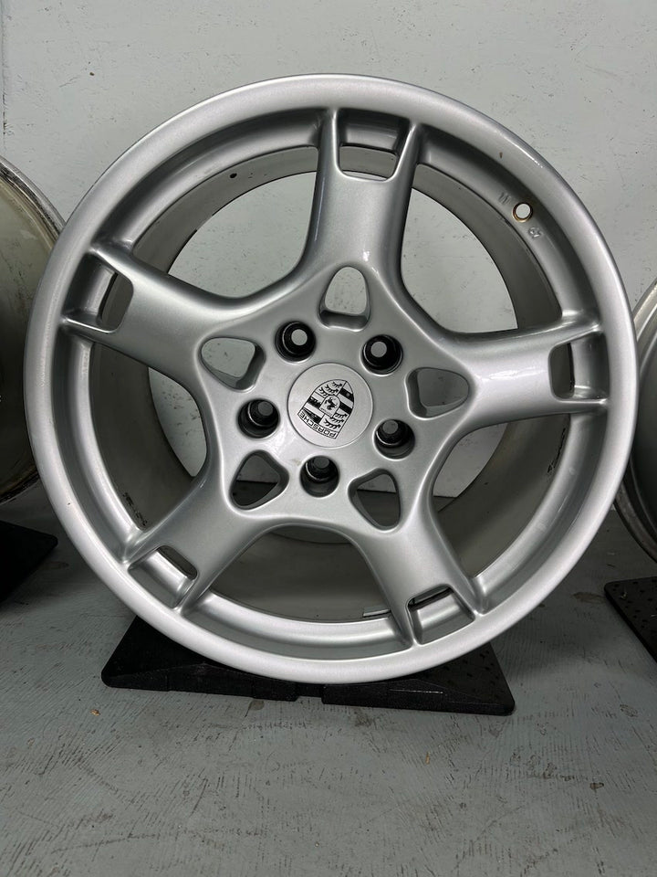 Porsche 997 19 Zoll Carrera S Felgen C2 S Heckantrieb 8J und 11J ET67