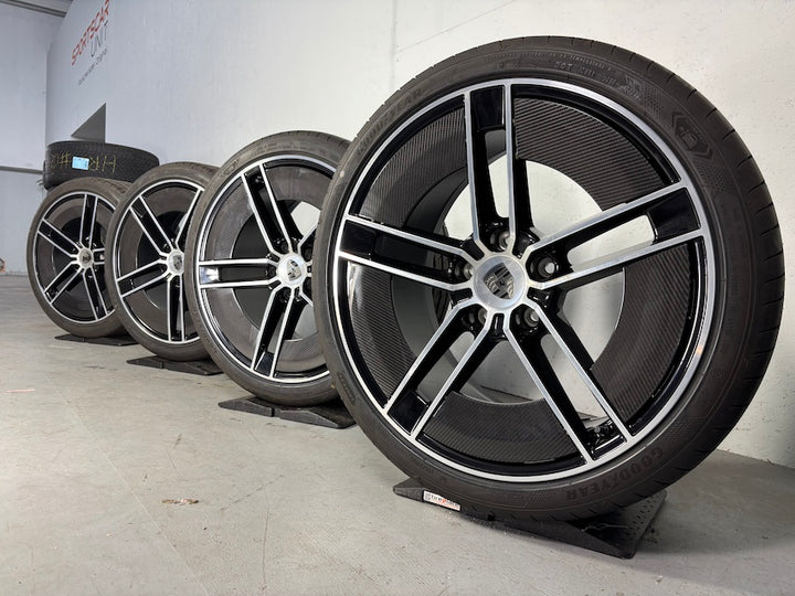 Porsche Taycan J1 II 21 Zoll Exclusive Design Sommer mit Carbonblades NEU