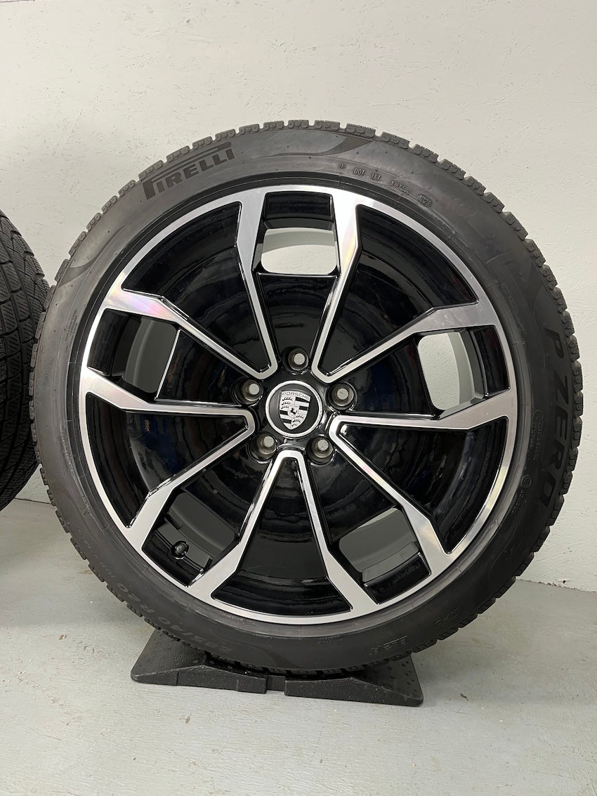 Porsche Taycan J1 20 Zoll Cross Aero Winterräder Pirelli DOT2023 7mm
