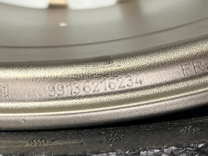 Porsche 991.1 20 Zoll TURBO S Felgen INDIVIDUAL FARBE NEODYME GT3