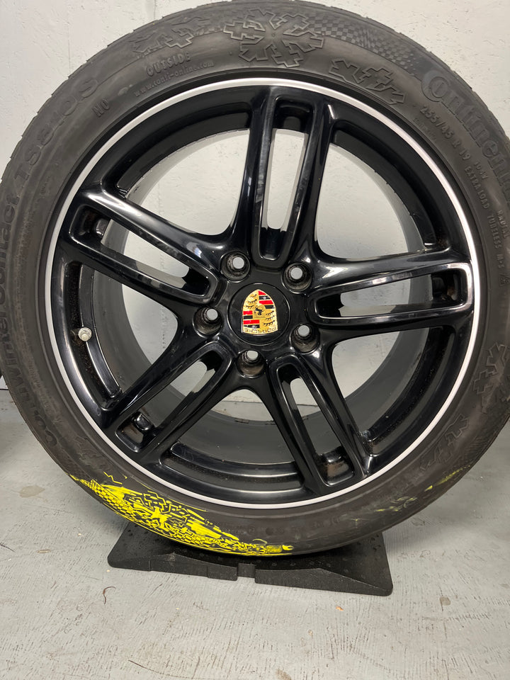 Porsche Panamera 19 Zoll 970 Winter Räder Continental MwSt.awb.