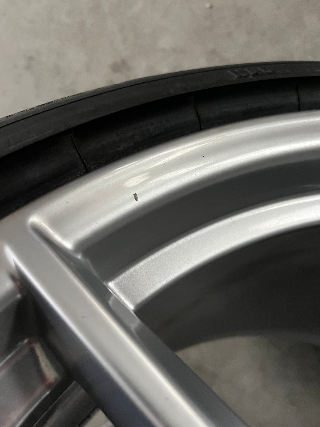 Porsche 992.1 20 21 Zoll Carrera S Winter Räder Conti NEUREIFEN