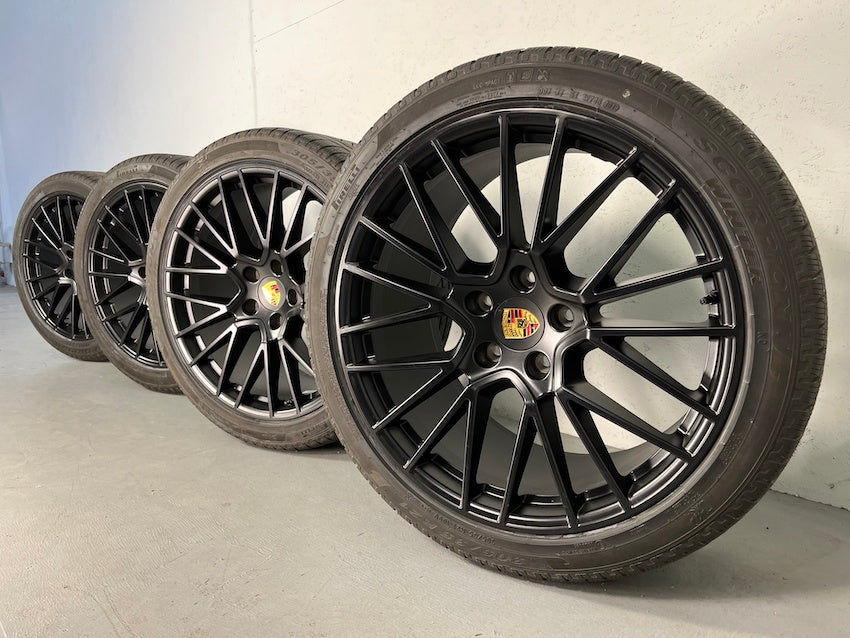 Porsche Cayenne Coupe 21 Zoll E3 9Y0 RS Spyder Winter Räder DOT 2022 6,5mm