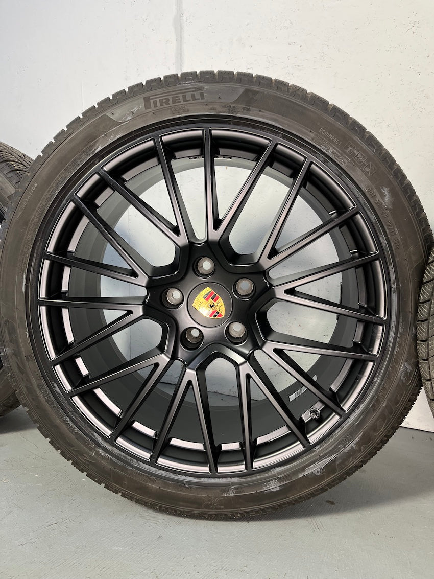 Porsche Cayenne Coupe 21 Zoll E3 9Y0 RS Spyder Winter Räder DOT 2022 6,5mm