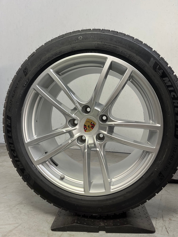 Porsche Cayenne 20 Zoll E3 II SPORT Winter Räder Michelin 7mm DOT2023