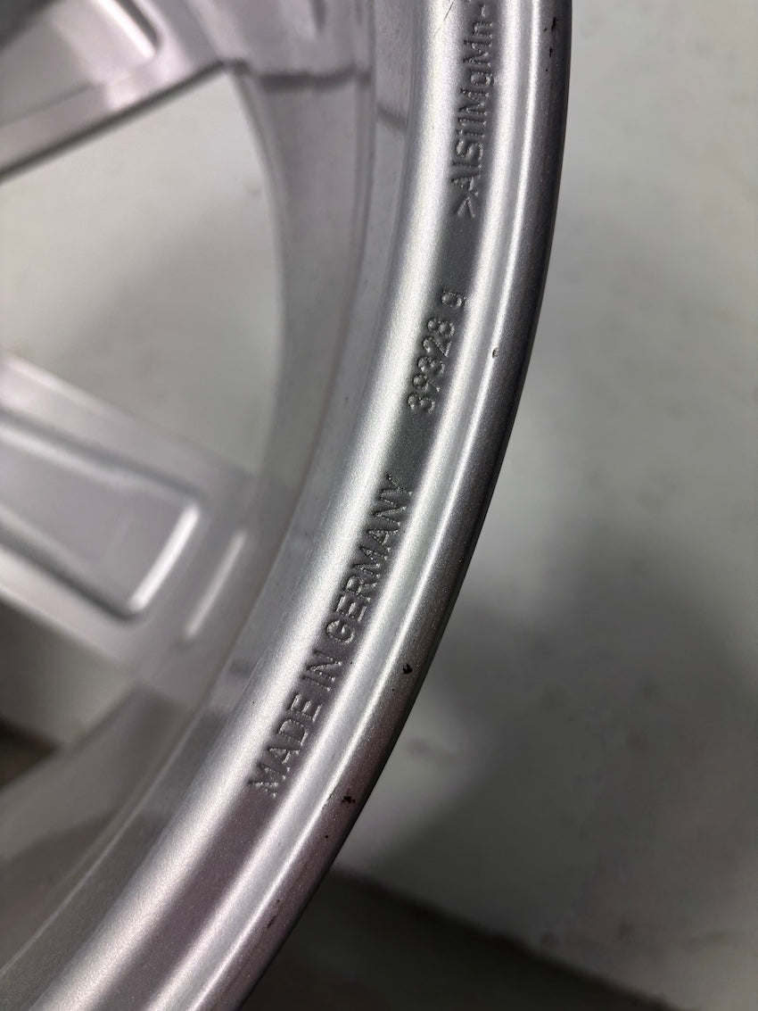 Porsche 992 20/21 Zoll Turbo "50 Jahre" Sport Classic Felgen C9X weiss-SONDERMODELL