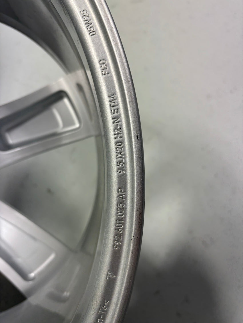 Porsche 992 20/21 Zoll Turbo "50 Jahre" Sport Classic Felgen C9X weiss-SONDERMODELL