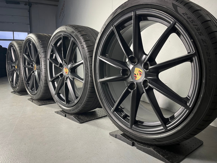 Porsche 992.1 20 21 Zoll Carrera S Sommerräder Pirelli DOT2022