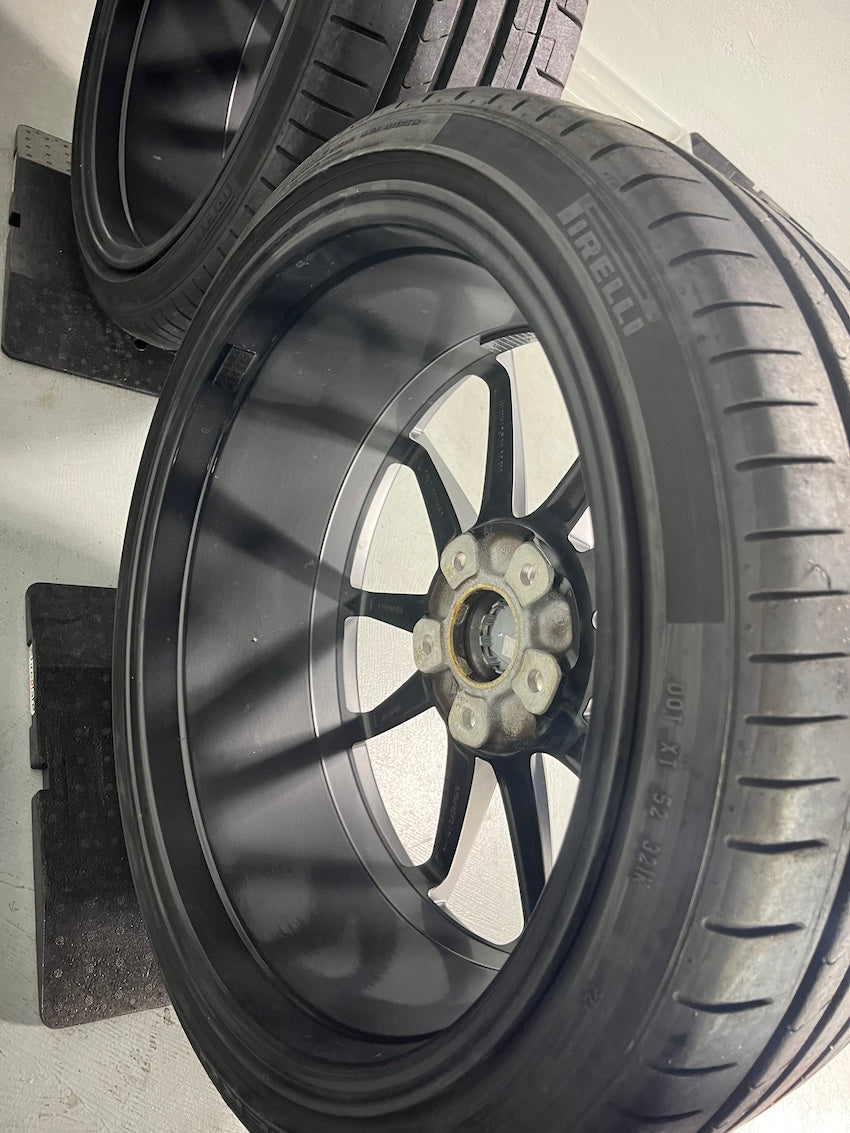 Porsche 992.1 20 21 Zoll Carrera S Sommerräder Pirelli DOT2022