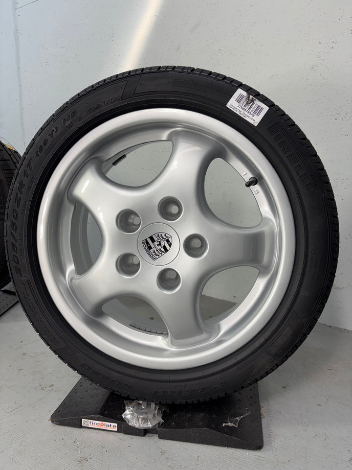 Porsche 964 17 Zoll Cup I Sommer Räder 7J + 9J NEUER RADSATZ Pirelli 2026/2025