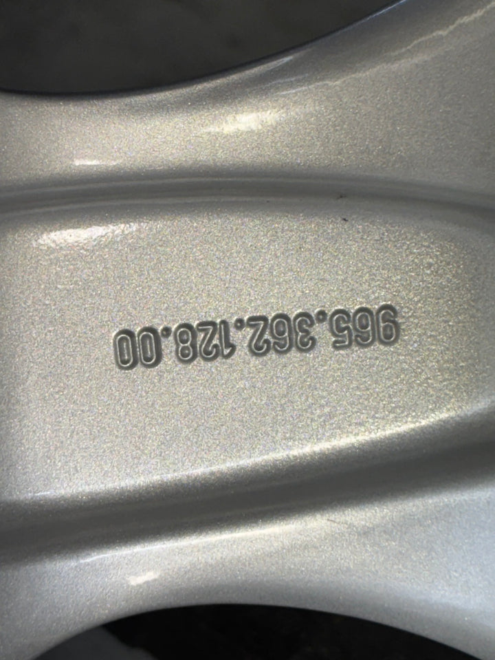 Porsche 964 17 Zoll Cup I Sommer Räder 7J + 9J NEUER RADSATZ Pirelli 2026/2025