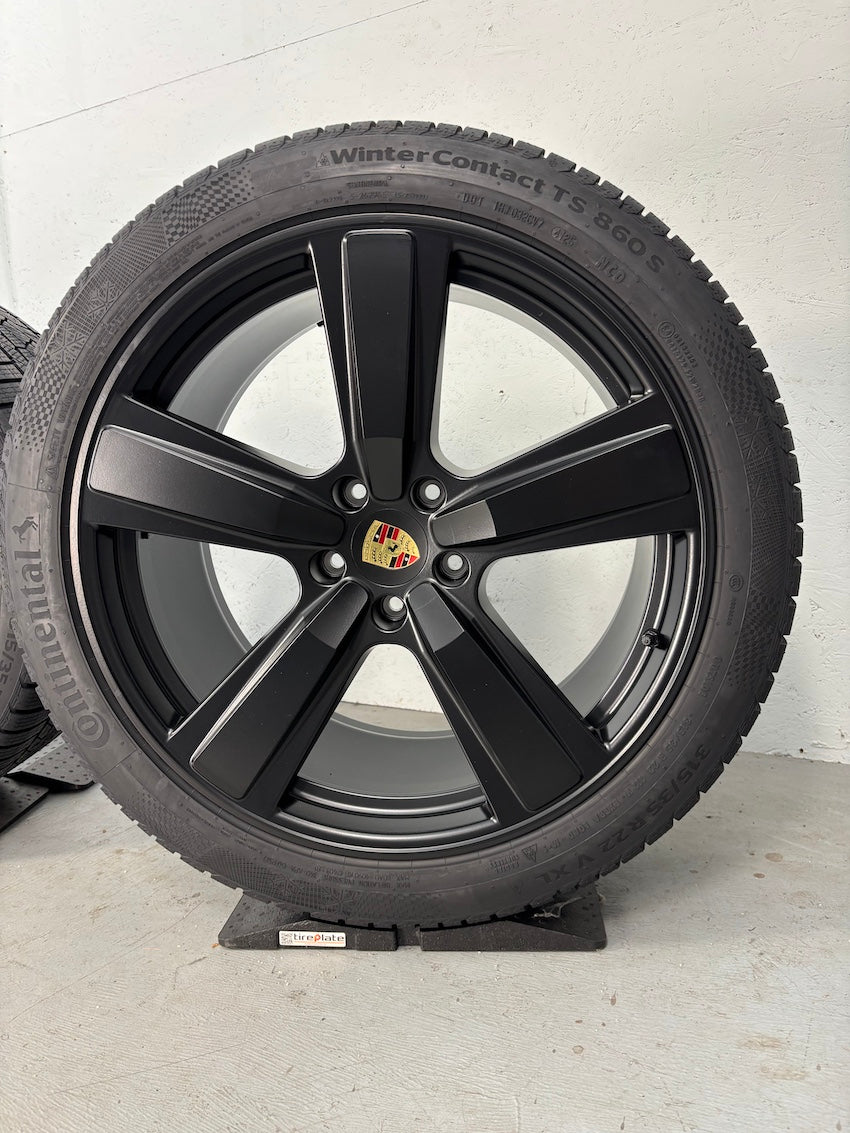 Porsche Cayenne Coupe E3 II 22 Zoll Exclusive Design Winter Continental NEU 2025